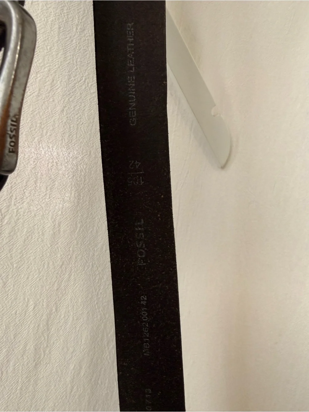 Worn-in Fossil Leather Belt, sz 42/105